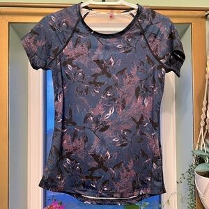 I.Fiv5 Purple & Blue Workout Top - Size XS